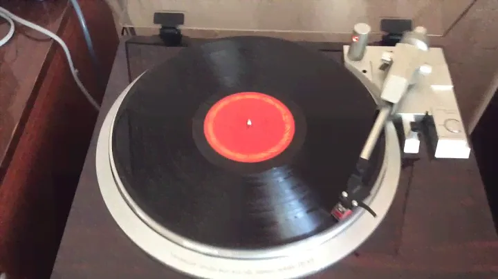 DENON DP-47F