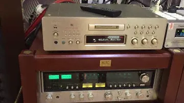 Đầu giải mã âm thanh Denon DMD-S10 đỉnh cao và hiếm giá 27tr kèm khiển zin. Sansui 8080db giá 26tr.
