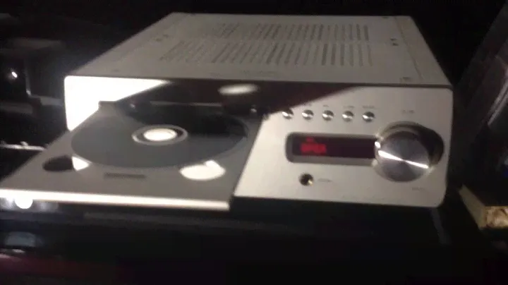 Denon RCD CX1 AUDIOPHILE RECEIVER SACD PLAYER