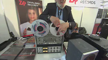 Tim de Paravicini & his Denon DH-710
