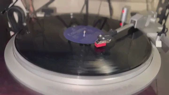 Denon DP-47F